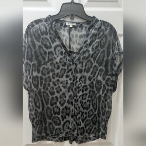 Buffalo Gray and Black Leopard Print Blouse